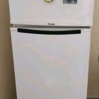 Refrigerador Haier de uso no tiene gas - Img 124055803