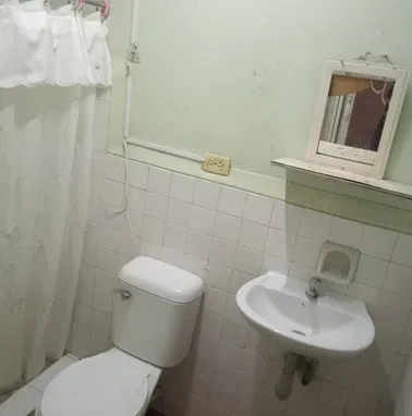 Vendo apartamento 4200 USD afectado en 6to piso en el Chibas - Img 97085578