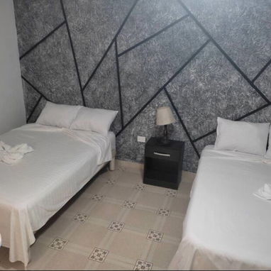 Casa de Renta Vacacional con Piscina en Boyeros - 4/6