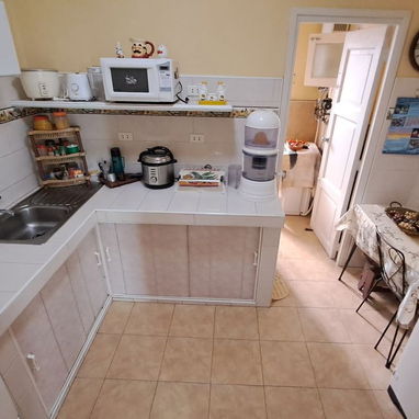 APARTAMENTO DE 3 CUARTOS EN VEDADO - Img 114566786
