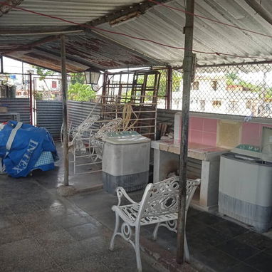 *$18.000usd CON AJUSTE. En venta casa de placa, puerta de calle (2en una sin desglose) con garaje en San Miguel del Padr - Img 123675652