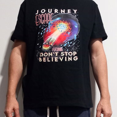 PULLOVER DE ROCK, DIFERENTES BANDAS (TALLA M) - Img 101811753