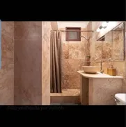 Oferta de renta en la Habana Vieja, Misión y Arsenal, 1er piso, $40 por noche - Img 48350401
