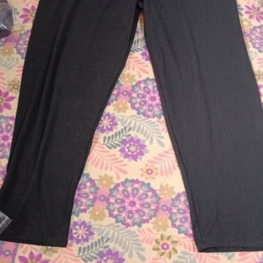 VENDO LICRAS LARGAS NORMAL Y ACAMPANADAS - 3/6