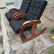 sillones de madera tapizados - Img 53339660