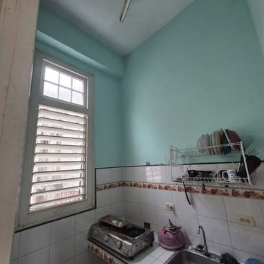 ‼️VENTA VEDADO NÚMEROS 2/4 SEMI INTETIOR CON BALCÓN‼️ - Img 120250575