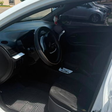 Vendo o negocio x menor y vuelto  Kia Picanto 2014. Pintura de fábrica.53876152 - Img 122929530