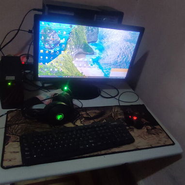 : 🔥 PC COMPLETA GAMER/TRABAJO + MESA + SILLA 🔥 Se vende PC  lista para usar en perfecto funcionamiento. ✅ Procesador I - Img 122413609