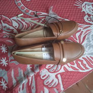 Zapatos de mujer número 6 y medio - Img 56239923