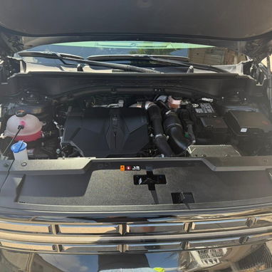 Vendo Hyundai Santa Fe, 2024 límite con 26,000 millas - Img 116694952