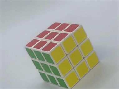 Cubo Rubik 3×3  6 USD. Mensajería costo adicional para toda la Habana - Img 50701050