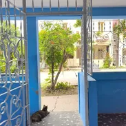 Gran oportunidad en Santo Suárez (10 de Octubre) cansa con Planta electrica y completamente amueblada de 3 Habitaciones. - Img 55914500