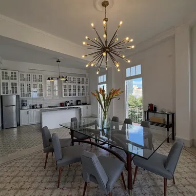 Elegante Apartamento en el Vedado - Img 126184590