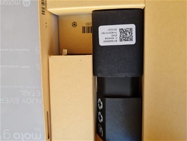 Vendo Motorola G54 nuevo en caja con accesorios - Img 67549665