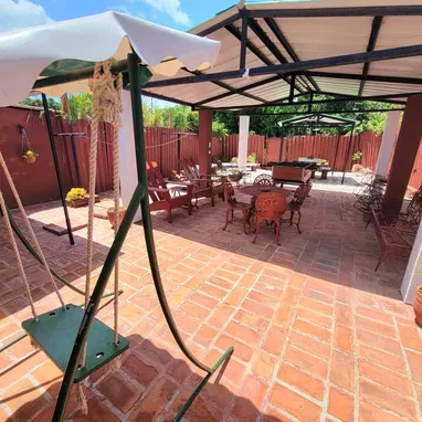 Oferta en  casa  con piscina con recirculación ubicada a sólo una cuadra del mar 🌊+53 52 463651 con 3 hab , N - Img 114134216
