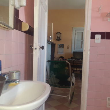 Vendo apartamento super claro,amplio y privado - Img 124966997