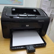 Se vende impresora HP LaserJetP1102w en perfecto estado de conservacion y funcionamiento en 140 USD - Img 45508488