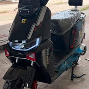 *MOTO ELÉCTRICA TOPMAQ S90* ⚙️CARACTERÍSTICAS : • 3000 Wats • 72 Volt • 45 Amp • Autonomía de 120 km • Caja VOT - Img 58245493