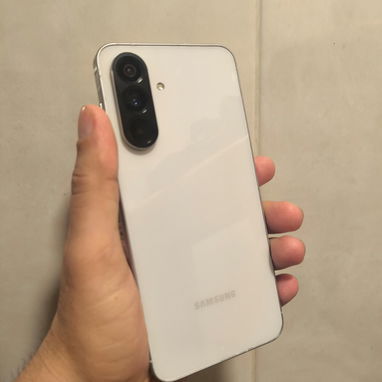 LEAN BIEN!!! Teléfonos mínimo uso impecables!!! y 15 dias de garantía Modelos y detalles a continuacion: ojo 👁 solo ven - Img 121371594
