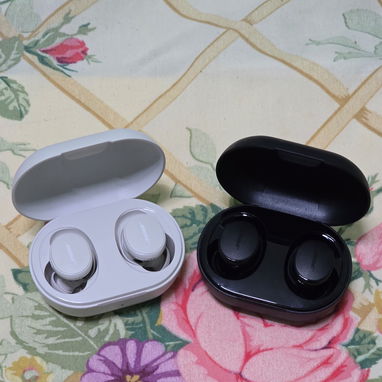 VENDO AUDÍFONOS ORIGINALES - 2/6
