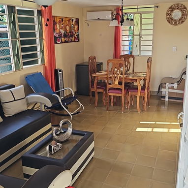 《SE VENDE CASA🏡》EN CAPRI (ARROYO NARANJO) - 6/10