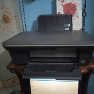 Impresora Deskjet 1050 Print Scan Copy - Img 57990758