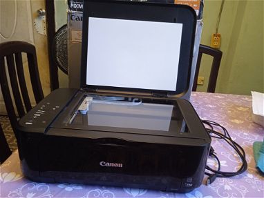 Vendo impresora Canon, con muy poco uso - Img main-image