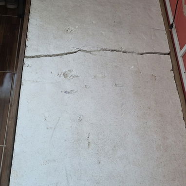 Vendo Cama personal de madera con colchón de muelles, hay q reparar el colchón. - Img 122390617