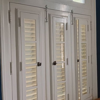 Restauración y Pintura de ventanas y puertas - 7/10