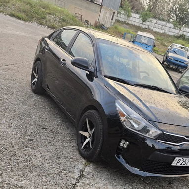 Renta de Autos Automáticos - 3/8