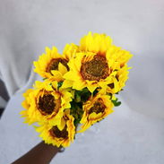 Ramito de girasoles artificiales | 8 USD - Img 56939893