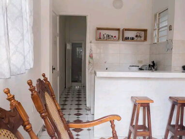 ⭐ Renta apartamento independiente hasta 3 personas con 1 habitación,1 baño, agua fría y caliente, cocina,WiFi, teléfono - Img 61560911