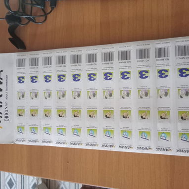 Set de 12 cepillos dentales con sus protectores. Cepillos Medios - 4/4