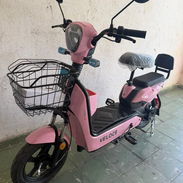 Bicimoto veloce autonomía 50 a 60 km batería de gel 700 usd - Img 56379906