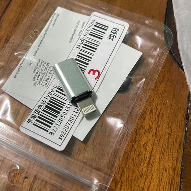 Tengo adaptadores para móviles con muchas combinaciones - Img 84552620