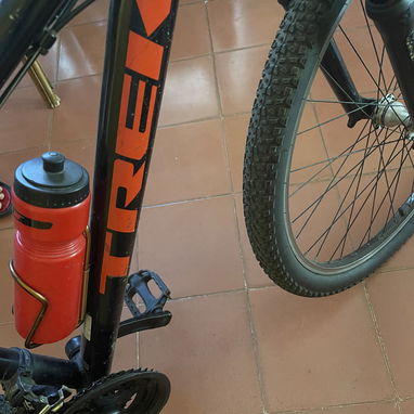 Se vende bicicleta Trek ,27 y 1/2 - 3/3