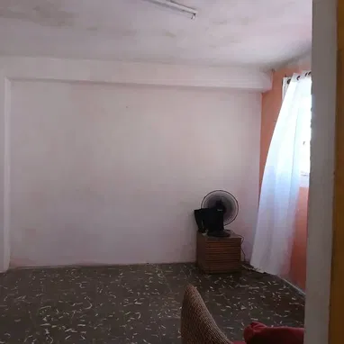 Venta de casa en MARIANAO,  2 casas en una. #28 - Img 121045830