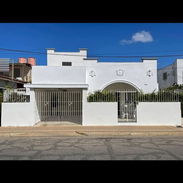 Venta de casa  en playa por 19 y 74 - Img 54232989