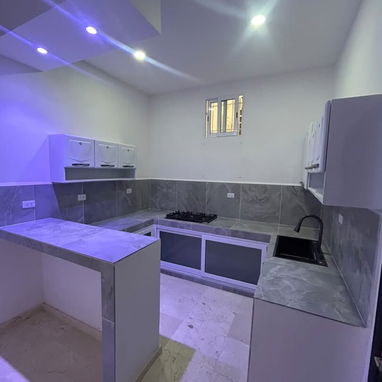 🏡✨ Casa en Luyanó, recién remodelada y con papeles en orden - 10/10