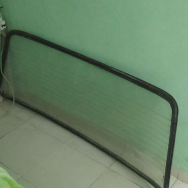 Se vende parabrisas de Lada 1600 - Img 123392021
