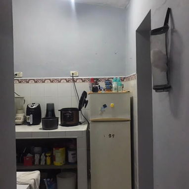 "$13.000usd SIN AJUSTE. En venta  Apartamento (3er y último piso) en  Cojimar, Habana del Este. - 9/9