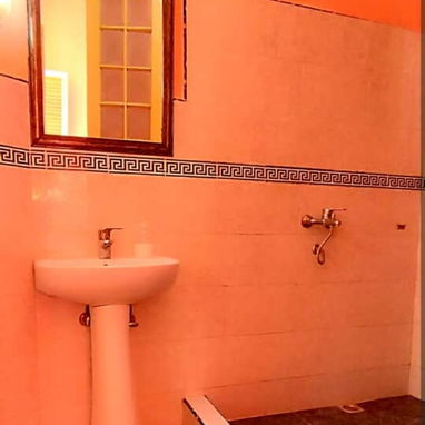 📍👥Apartamento Independiente de 2 Cuartos Frente al Capitolio REF 1347 - Img 95454200