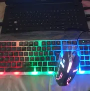$7500 CUP Combo Mouse/Teclado con luces RGB - Img 50096261