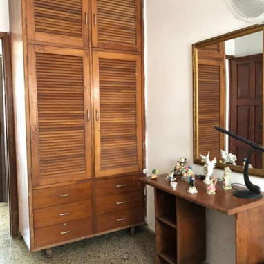 Oferta precioso chalet con piscina capitalista,6 cuartos y garaje californiano para 2 autos!!!! - Img 82812616