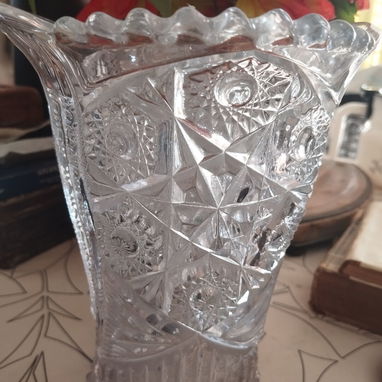 Vendo búcaro antiguo de cristal bohemia, broquedo perfectas condiciones. Mide 20cm de altura. Se puede hacer una rebaja. - 5/5