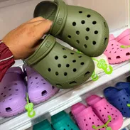 CROCS 🐊 CROCS - Img 57812926