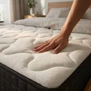 Variedad de colchones camas y muebles originales - Img 56402439