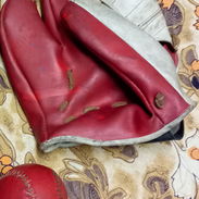 Mascotin rojo y blanco para niños zurdos, de uso/ Pelotas de uso - Img 49958014