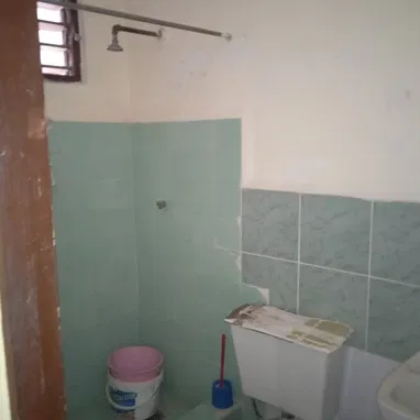 vendo apartamento en micro x alamar 6to piso dos cuartos en 2800 usd - Img 124171104