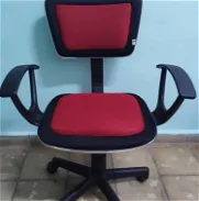 se vende silla de oficina como nueva, 54153080 - Img 45807346